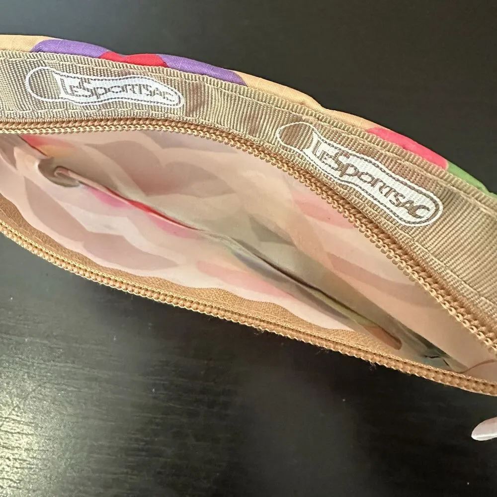 LeSportSac Cosmetic Pouch Wallet‎ Bag Tan W/ Multi Colored Hearts